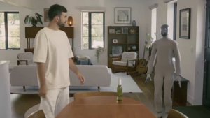 A NEO humanoid robotok életre keltik az otthoni automatizálást a RedWood AI-jal