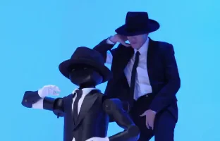 Booster K1: 5000 dolláros lépés a humanoidok demokratizálásáért