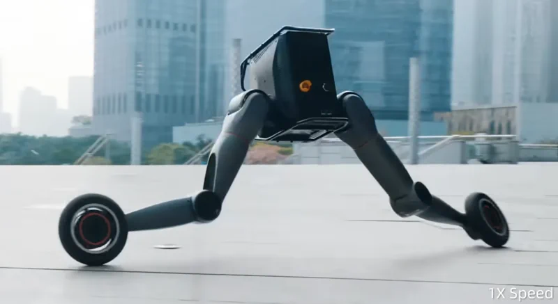 LimX Tron2: Alakváltó robot szaltózik