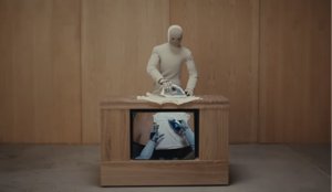 A 1X NEO robotja videók alapján tanul, nem unalmas tréninggel