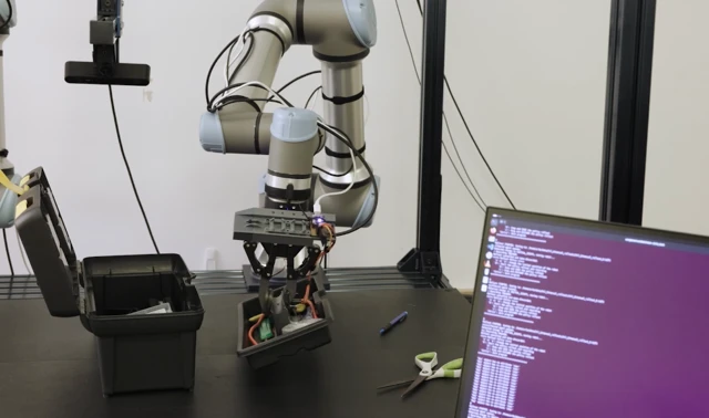 Microsoft: jön az univerzális robotagy