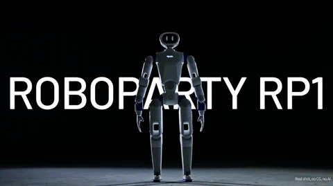 A RoboParty RP1 betört a humanoidok közé, fekete dobozok nélkül