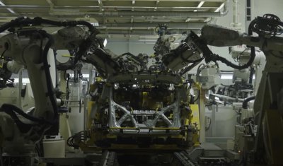 Sötét gyárak: A gyártás jövője világítás nélkül