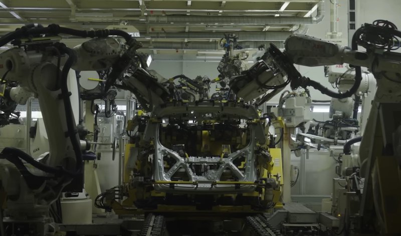 Sötét gyárak: A gyártás jövője világítás nélkül