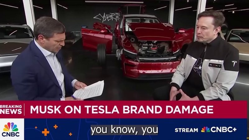 Elon Musk: A Tesla egymillió Optimus robotot tervez 2030-ra
