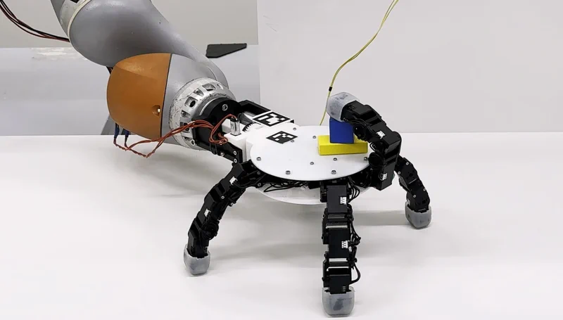 T-1000 ihletésű robotkéz: Megolvad, hogy bármit megfogjon