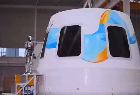 2028-ban startol az űrbe az EngineAI humanoid robotja