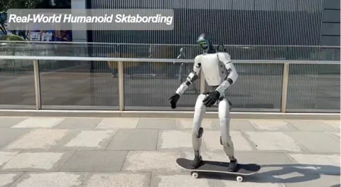 Gördeszkázik ez a humanoid robot – Tony Hawk felkötheti a gatyát