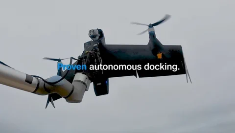 Skydio F10: Autonóm landolás robotkaron 100 km/h sebességgel