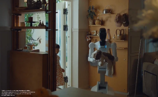 Az X Square robotja 22 dollárért takarít – emberi kísérővel