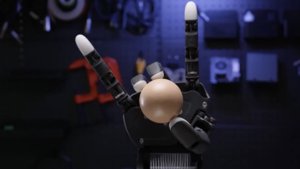 A LinkerBot ügyes robotkezei: Ugrás a robotmanipuláció világában