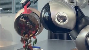 Robotséf R1: Vihart kavar Sanghajban