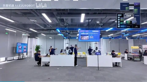 Megnyílt Peking hatalmas humanoid robot képzőközpontja