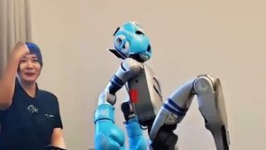 Unitree élő közvetítésben mutatja be hangvezérelt harci robotját