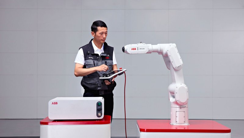 ABB Robotika áttekintés: Az ipari óriás automatizálási birodalma