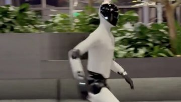 Figure robotja fut, Tesla kocogását felülmúlva