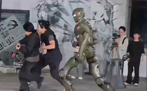 EngineAI T800 felvételek pánikot keltenek