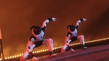 Ennek a robotnak jobb a Kung Fu-ja, mint neked