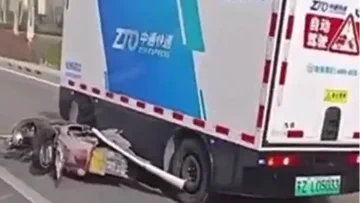 Kína robot-furgonjai nem félnek a betontól és a motoroktól