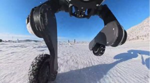 Mint egy profi: -30 fokos hóban driftel a Deep Robotics M20