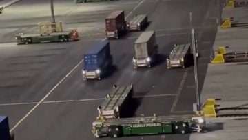 Kína okos kikötője: Robotok mozgásban